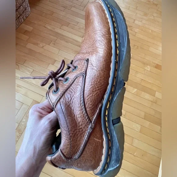 Women9 men8 Oxford Docs shoe lace tan vintage leather Dr. Martens yellow s… - Picture 1 of 10